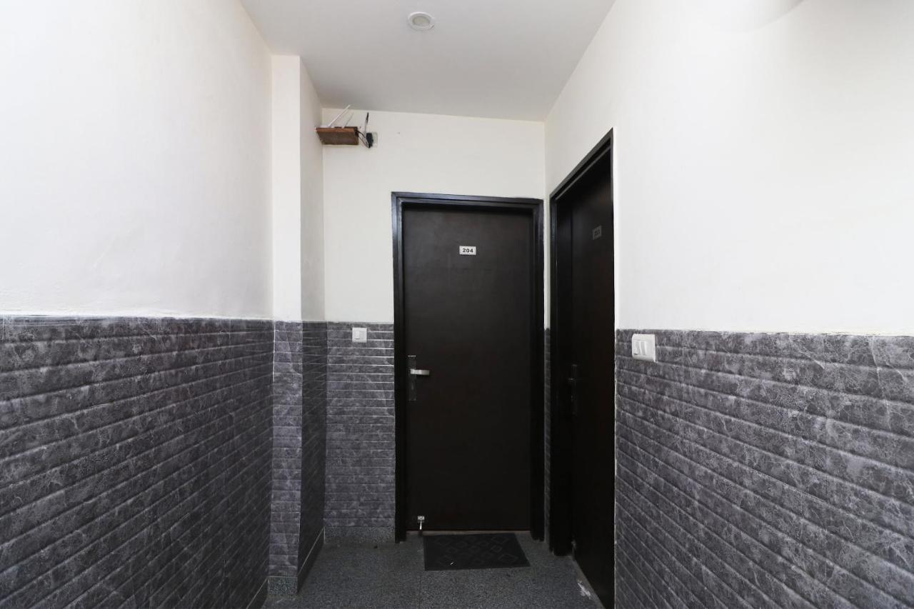 Oyo 18753 Hotel Glance Inn 新德里 外观 照片