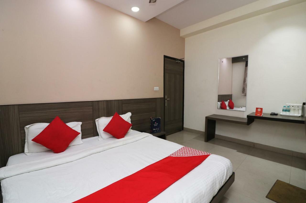 Oyo 18753 Hotel Glance Inn 新德里 外观 照片